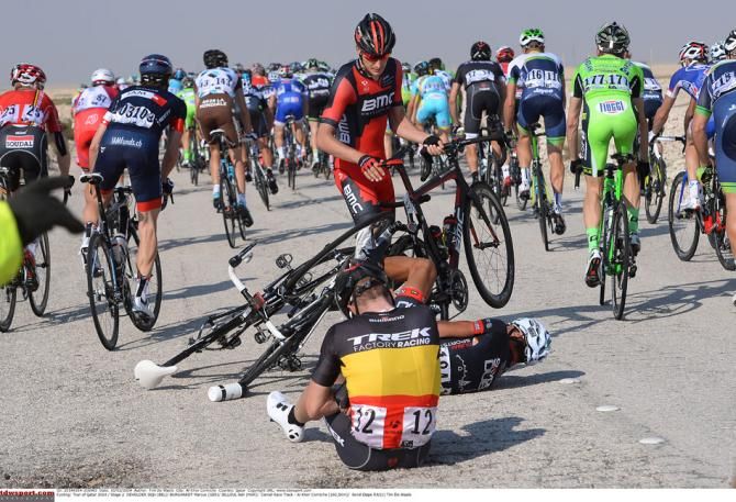 Stijn Devolder gets involved in a crash