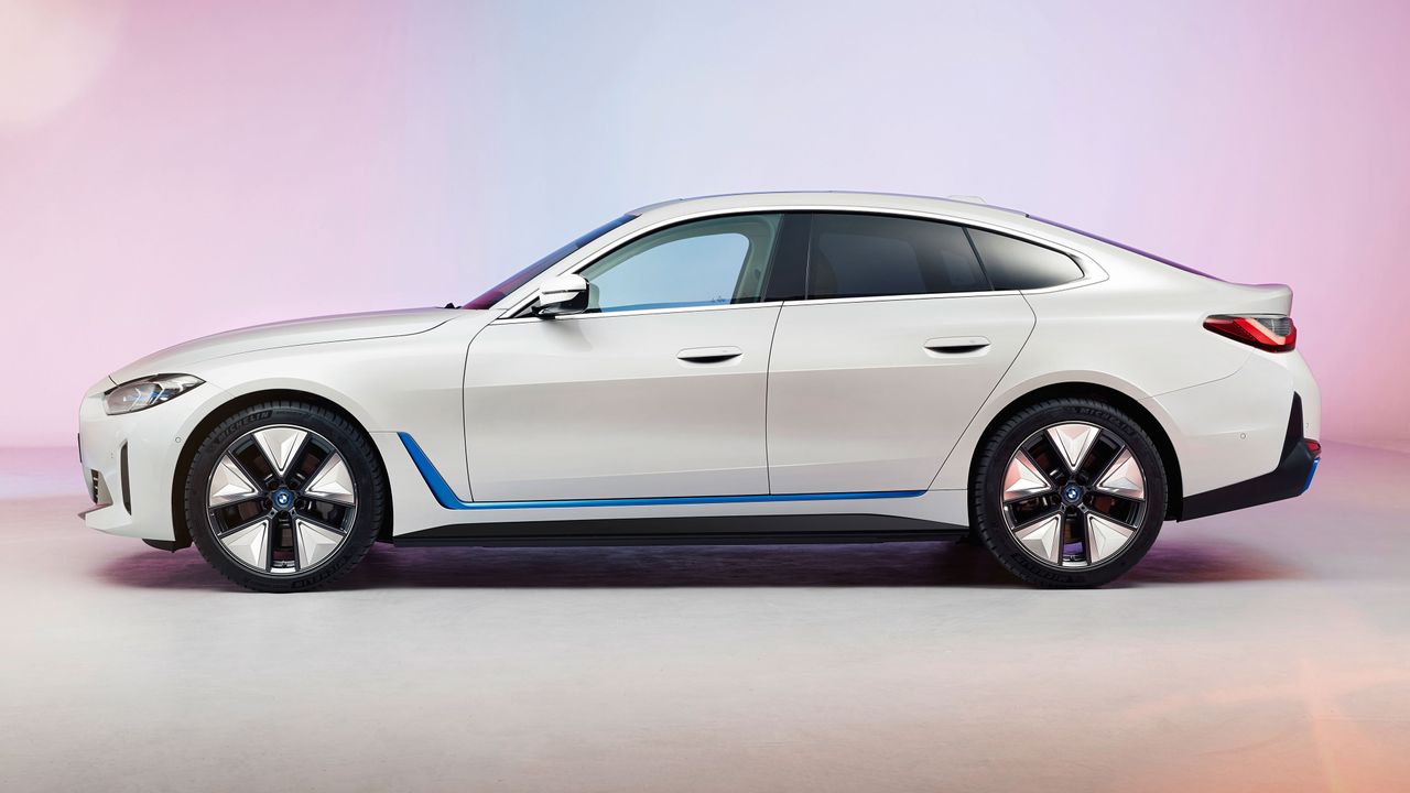 BMW i4