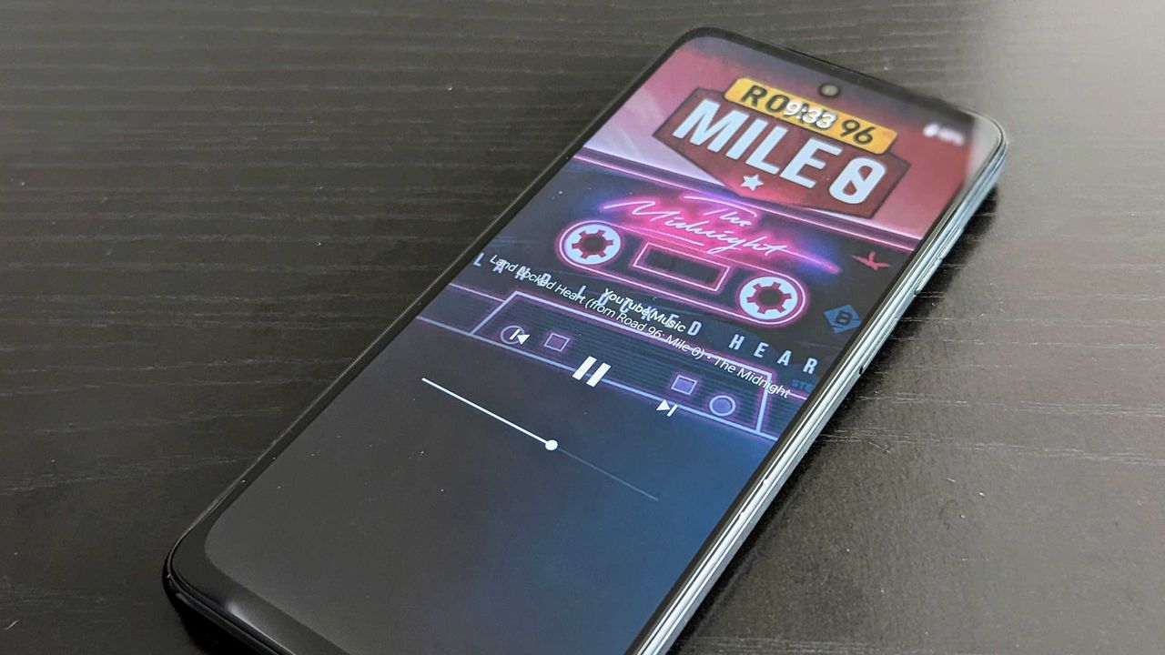 Moto G Power 5G lock screen with music playing
