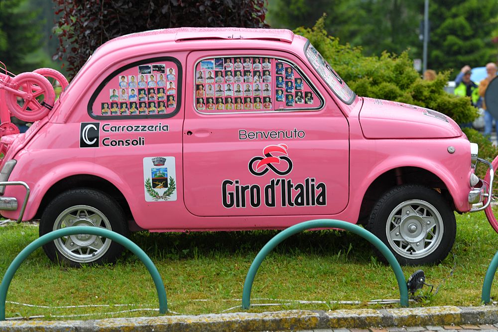 Giro d'Italia pink!