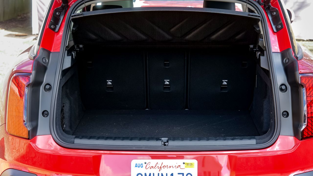 2025 Mini Cooper Countryman SE All4 review.