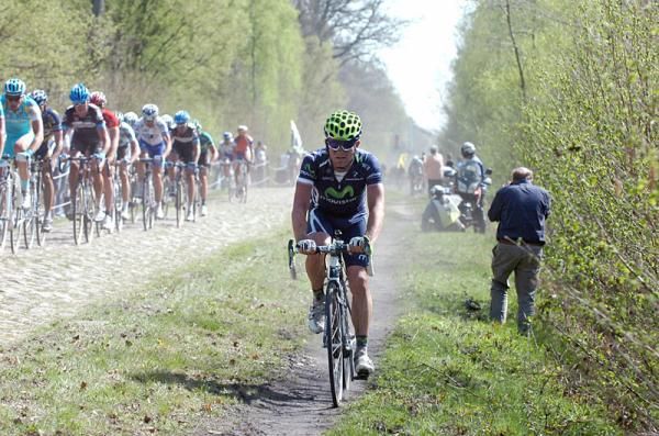Jose Joaquin Rojas (Movistar) finds a smoother alternative to cobbles.