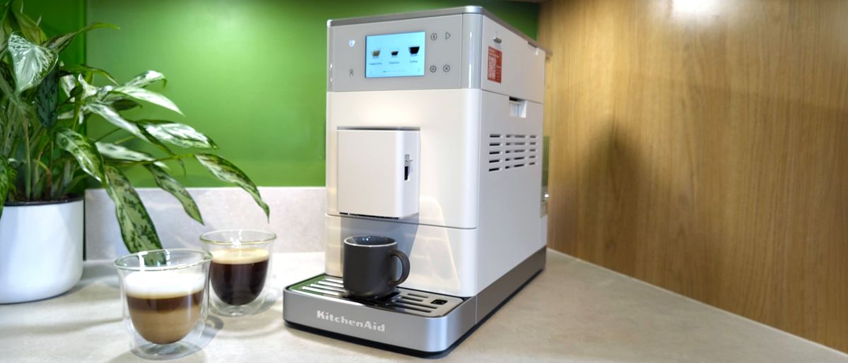 KitchenAid KF4 Espresso Machine Excels in Hot Brews, Falters on 'Iced' Coffee