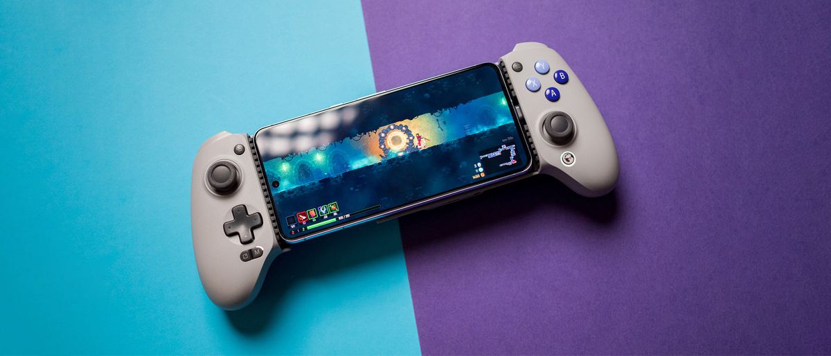 GameSir G8 Galileo controller with Pixel 8 Pro docked