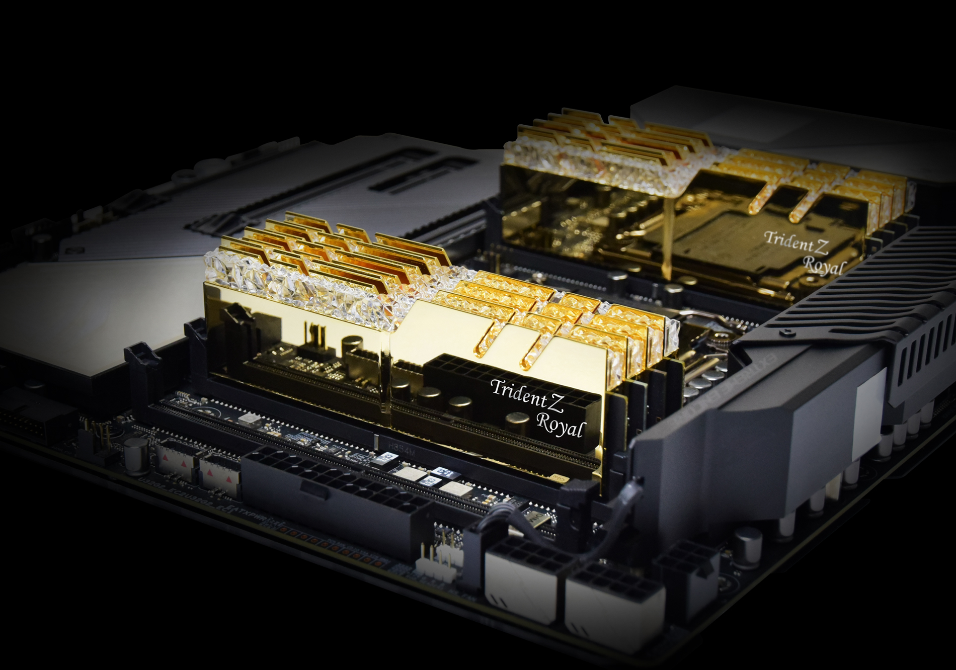 G.Skill Announces 8x 8GB DDR4-4300 C19 Trident Z Royal Kits for Q4