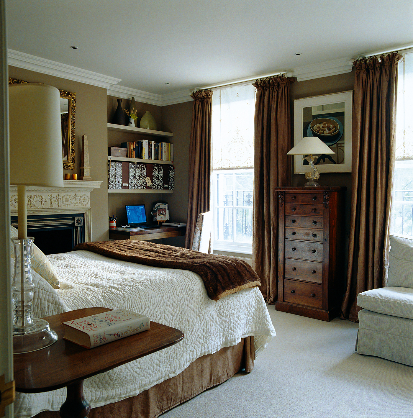 The bedroom of Emma Burns of Colefax &amp; Fowler.