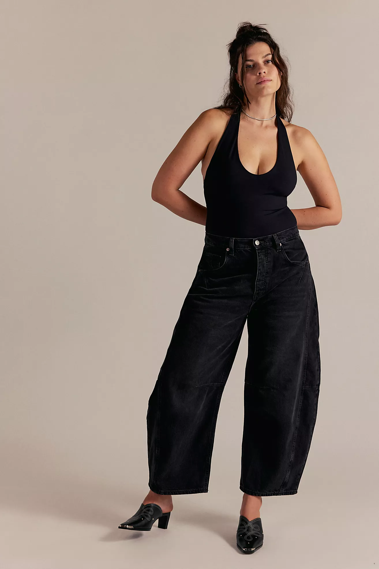 Crvy Venus Barrel Jeans