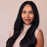 Vanessa Lee's avatar