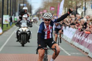 Stage 3 - Dragoo wins stage 3 of Energiewacht Tour