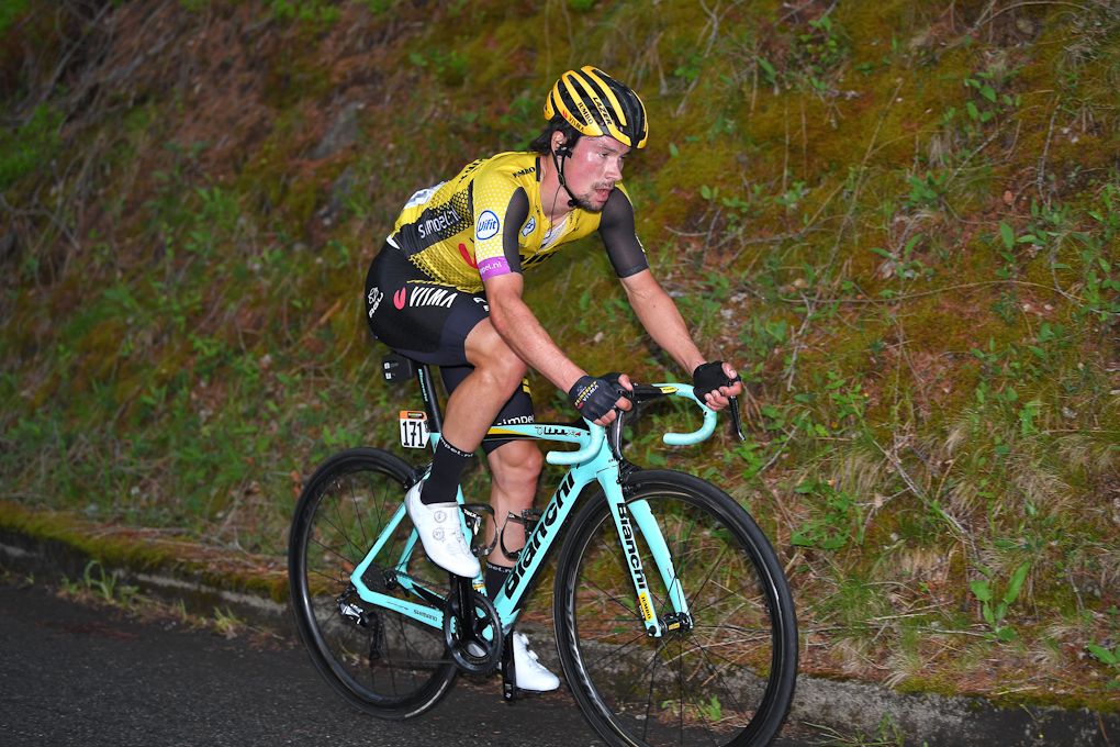 Primoz Roglic lost more time to Nibali and Carapaz during stage 16