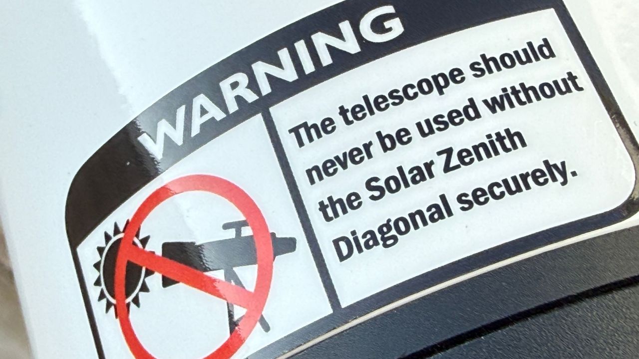 A warning on the Sky-Watcher Heliostar 76mm H-alpha solar telescope saying to never use the telescope without the solar zenith diagonal attached.