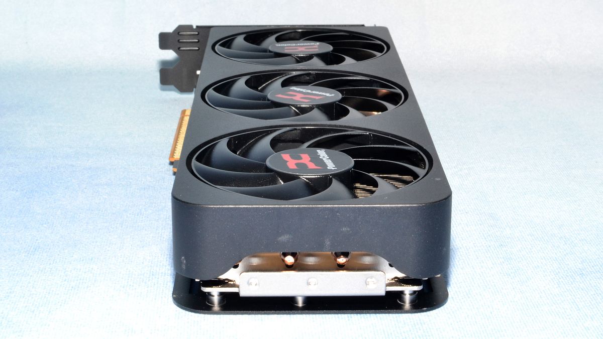 AMD Radeon RX 9070 XT and RX 9070 review photos