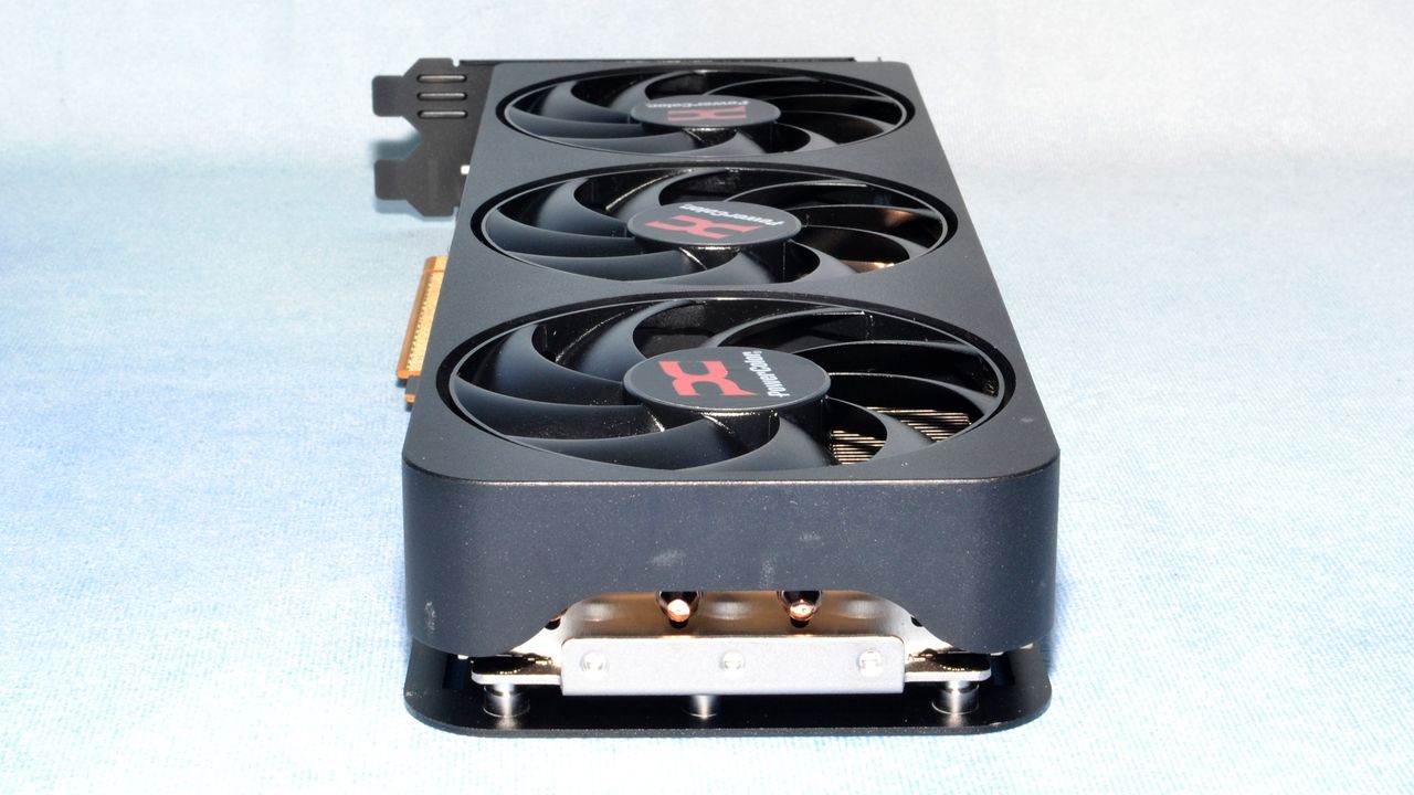 AMD Radeon RX 9070 XT and RX 9070 review photos
