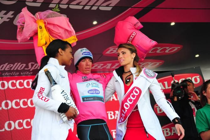 Rigoberto Uran (Omega Pharma - QuickStep) keeps pink with a week to go
