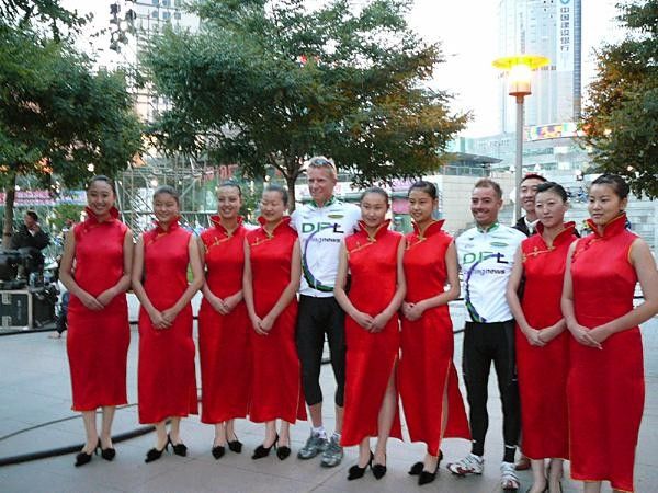 Geert &amp; I with some RedHot Chinese girls