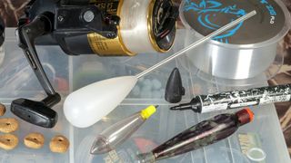 Carp floats - Controller floats for catching carp on floating baits