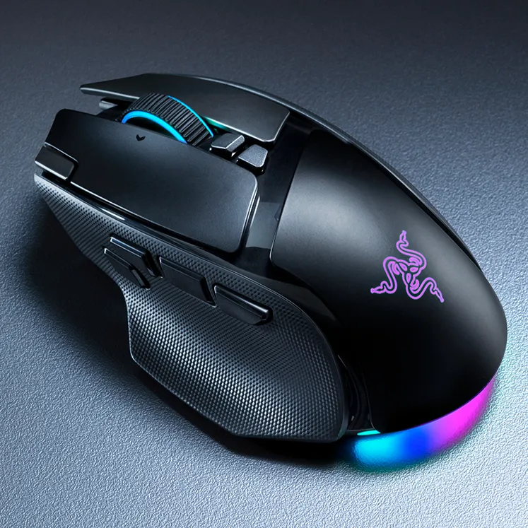 Обзор Razer Basilisk V4 Pro: эргономика, автономность и спорные AI-функции — изображение 8
