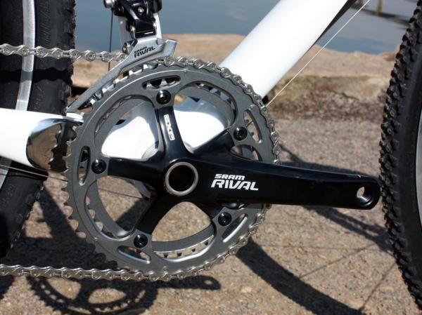 Specialized fit the SRAM Rival crank with 'cross-friendly 38/46T chainrings