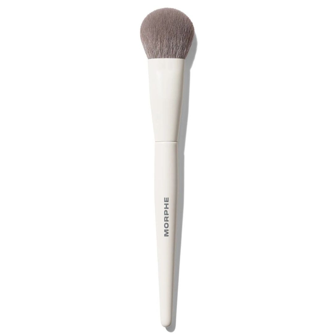Morphe M204 Rounded Cream &amp;amp; Liquid Blush Brush