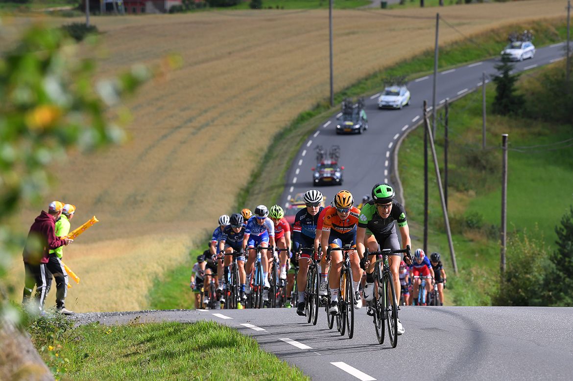 The peloton at the Ladies Tour of Norway