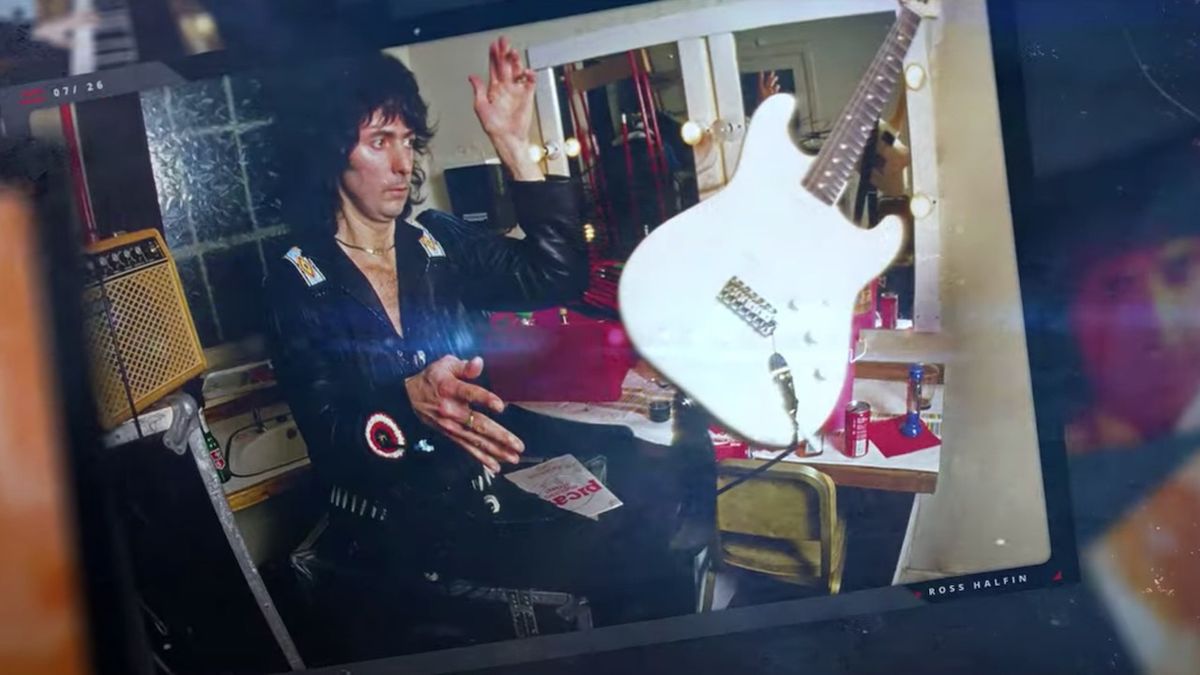 Hundreds of unseen RItchie Blackmore photos to feature in new Ross ...