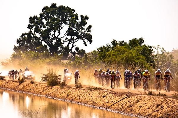 Team Reine Blanche sets a blistering pace to protect Julien Schick in the yellow jersey.