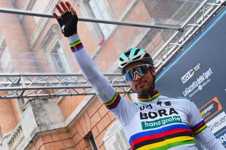 Peter Sagan waves to the crowds