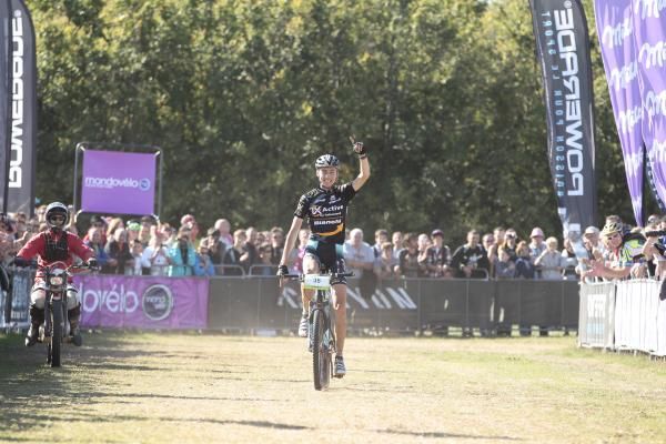 Stephane Tempier celebrates victory at Roc d&rsquo;Azur