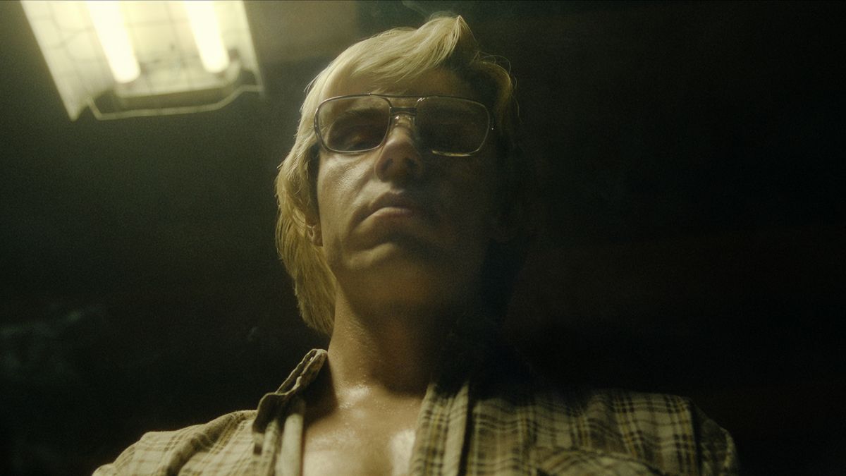 Jeffrey Dahmer Apartment 213 Jeffrey Dahmer apartment now: is it still standing? | My Imperfect Life
