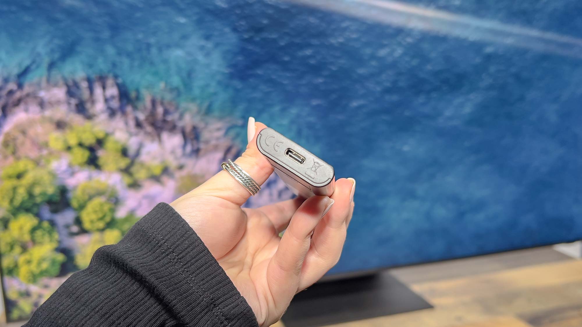 Samsung QN95B Neo QLED TV remote