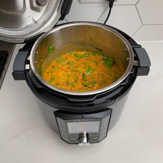 Making lentil curry in the Instant Pot Pro