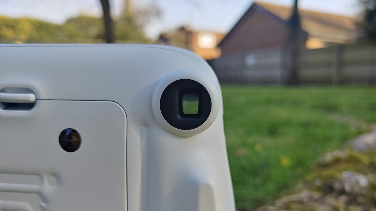 Fujifilm Instax Mini 11 HERO