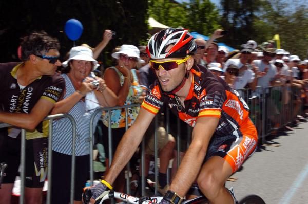 Alejandro Valverde (Caisse d'Epargne) finishes a day of hard labour Down Under