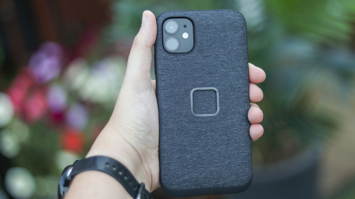 The 7 Best iPhone 14 Cases, Tested by Experts