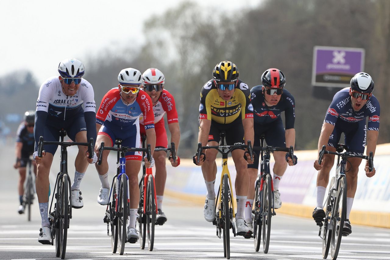 Giro delle Fiandre 2021 Tour des Flandres Ronde van Vlaanderen 105th Edition Antwerp Oudenaarde 2637 km 04042021 Sep Vanmarcke BEL Israel StartUp Nation Wout Van Aert BEL Jumbo Visma photo Jan De MeuleneirBettiniPhoto2021
