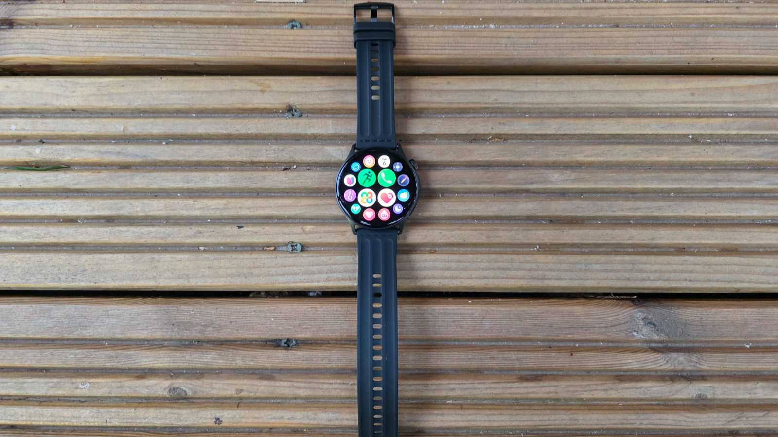 OnePlus Watch Lite smartwatch review