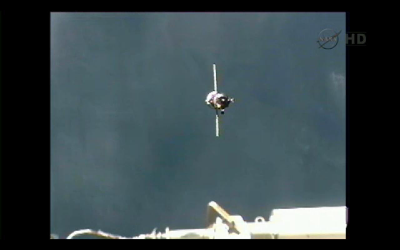 Russian Progress 48 Spacecraft Arrives at International Space Station