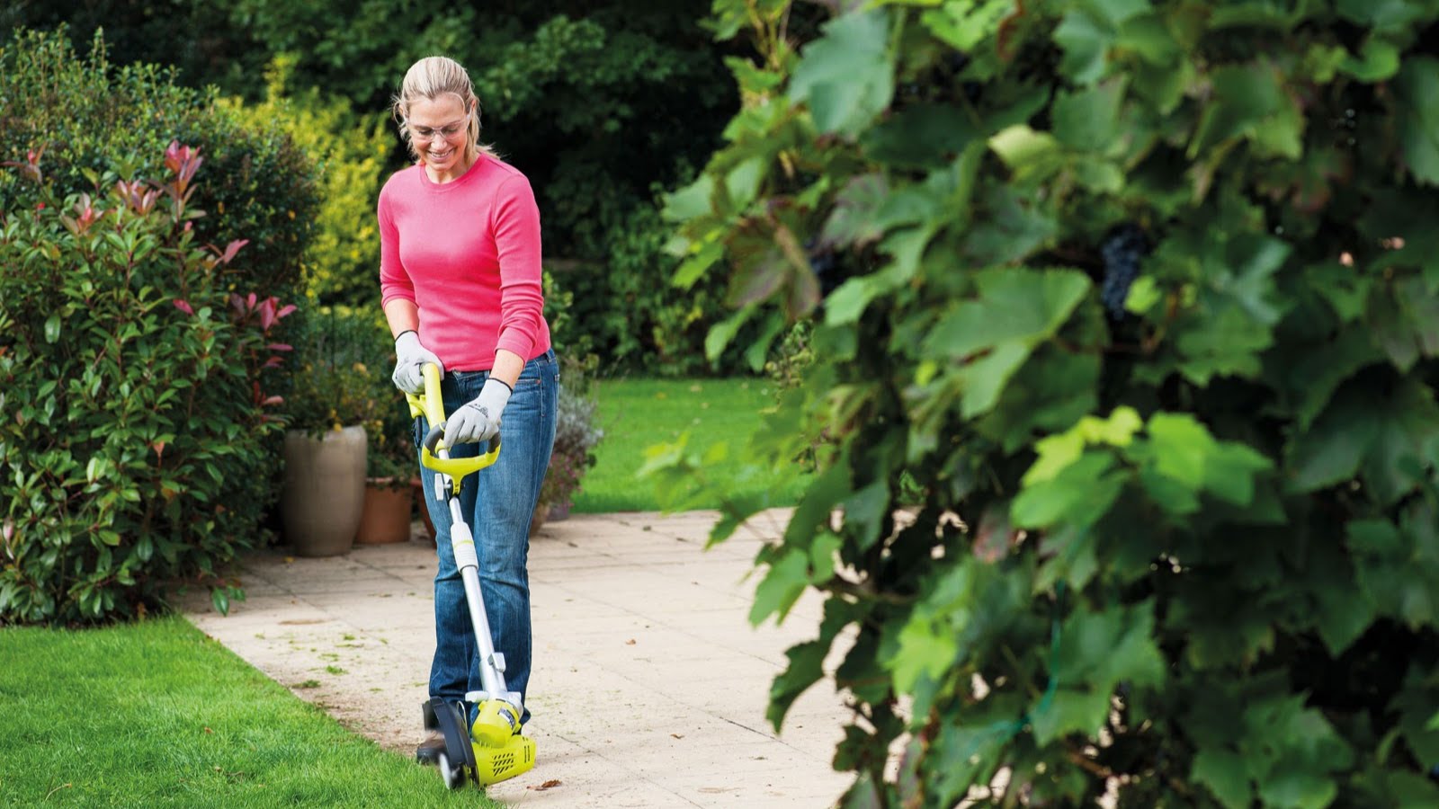 Best lawn edger 2020 electric and manual edgers for perfect results T3