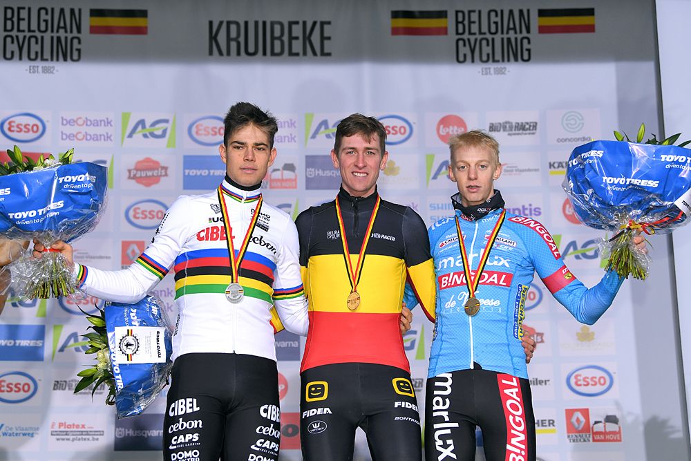 Toon Aerts (Telenet Fidea) wins Belgian cyclo-cross championships, Wout Van Aert second, Michael Vanthourenhout third