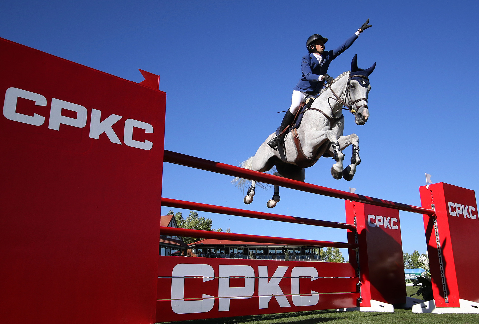 Martin Fuchs is the new Rolex Grand Slam contender after winning the Spruce Meadows Masters grand prix on Leone Jei