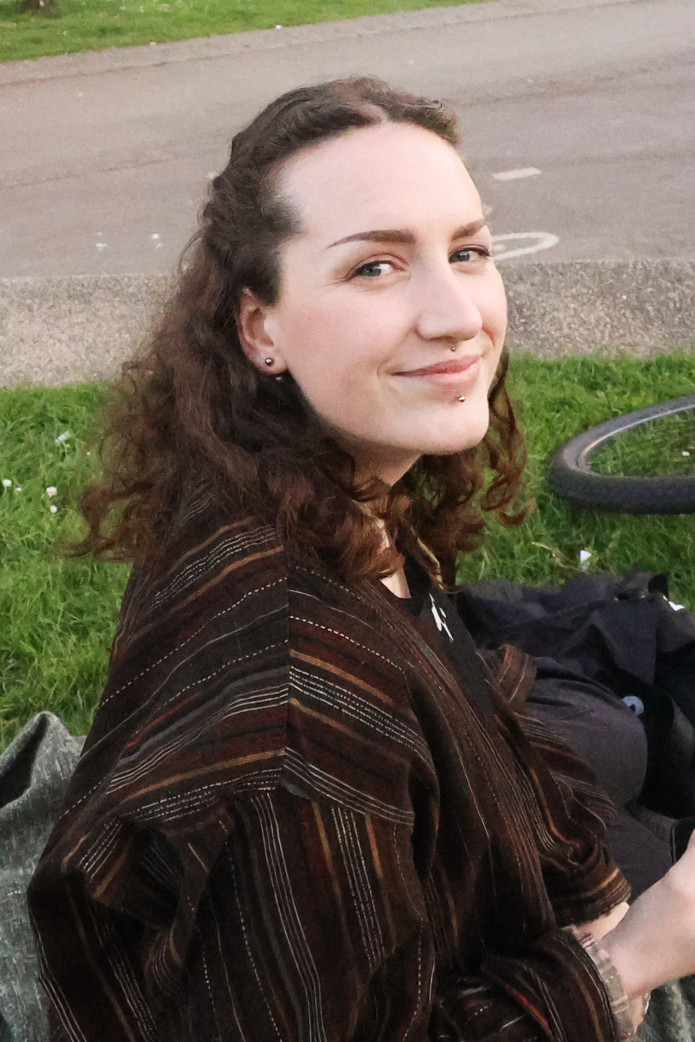 A photo taken on a Canon PowerShot V1 compact vlogging camera