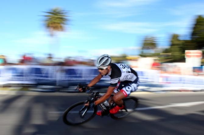 Henderson (Degani) stayed away for the first third of the race