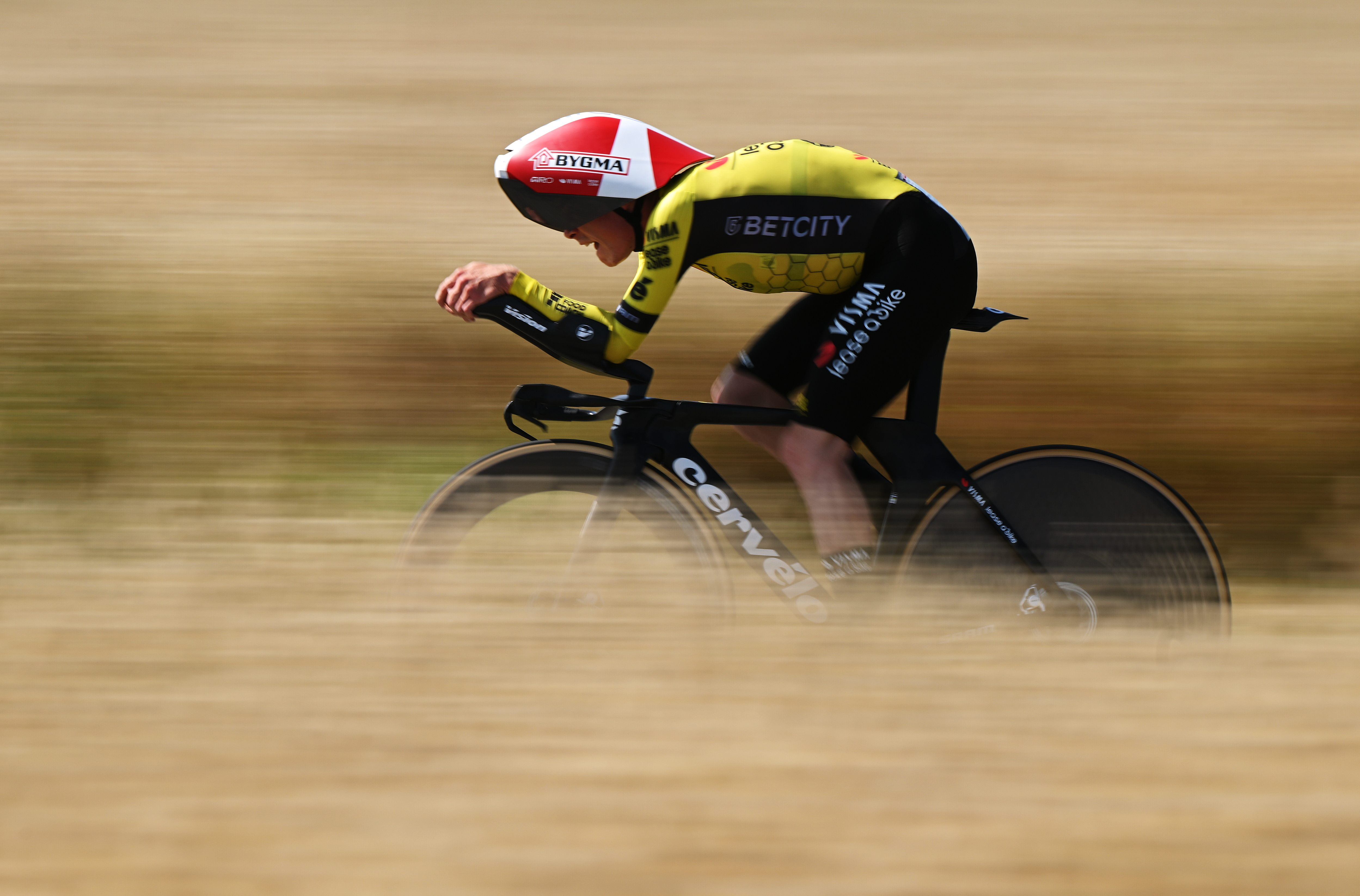 SAINT-PERAY, FRANCE - JUNE 10: Jonas Vingegaard of Denmark and Team Visma | Lease a Bike competes during the 77th Criterium du Dauphine 2025, Stage 4 a 17.4km individual time trial stage from Charmes-sur-Rhone to Saint-Peray / #UCIWT / on June 10, 2025 in Saint-Peray, France. (Photo by Dario Belingheri/Getty Images)