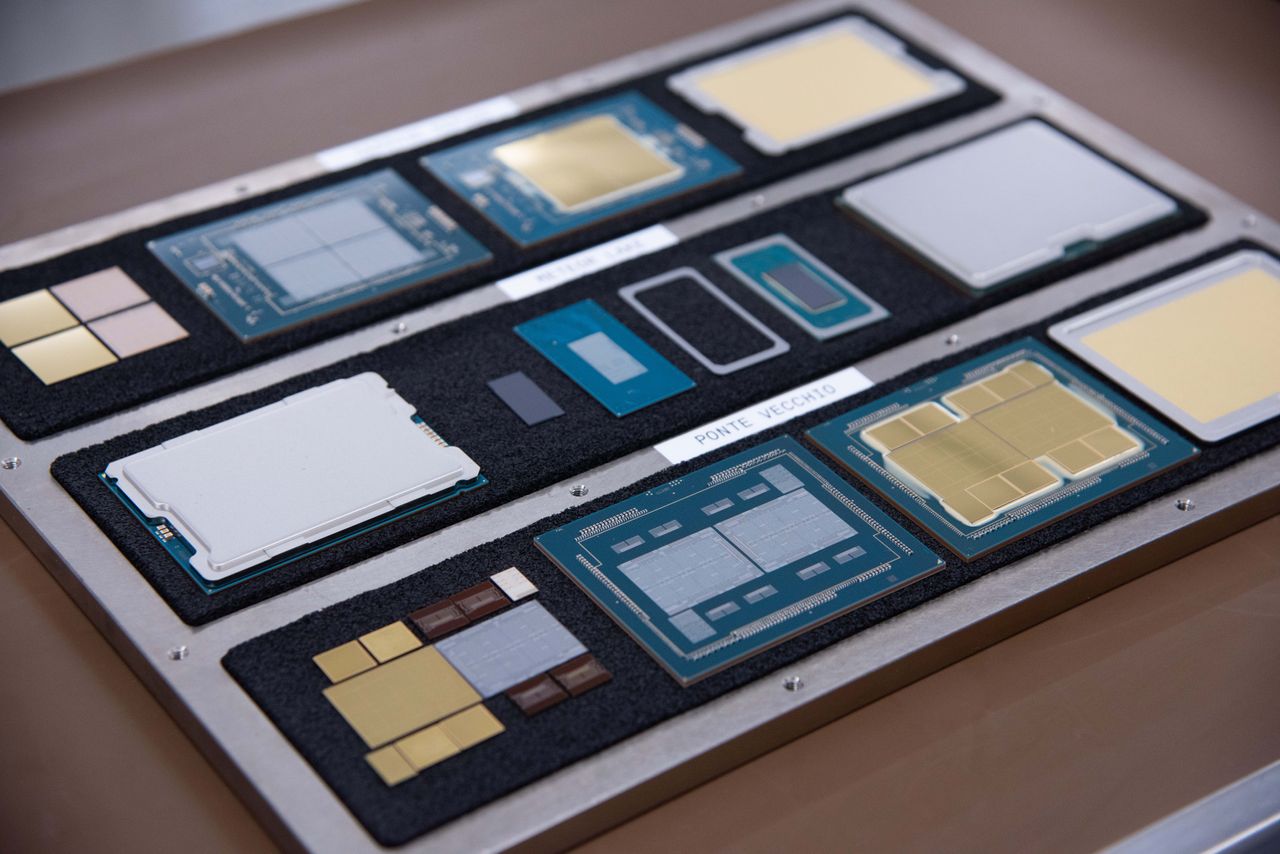 Intel Packaging