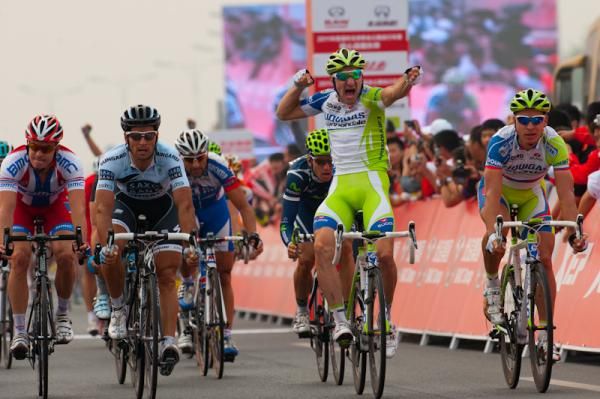 Elia Viviani wins stage four of the Tour of Beijing.