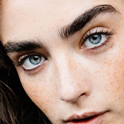 The 16 Best Eyebrow Gels for Bold and Beautiful Brows