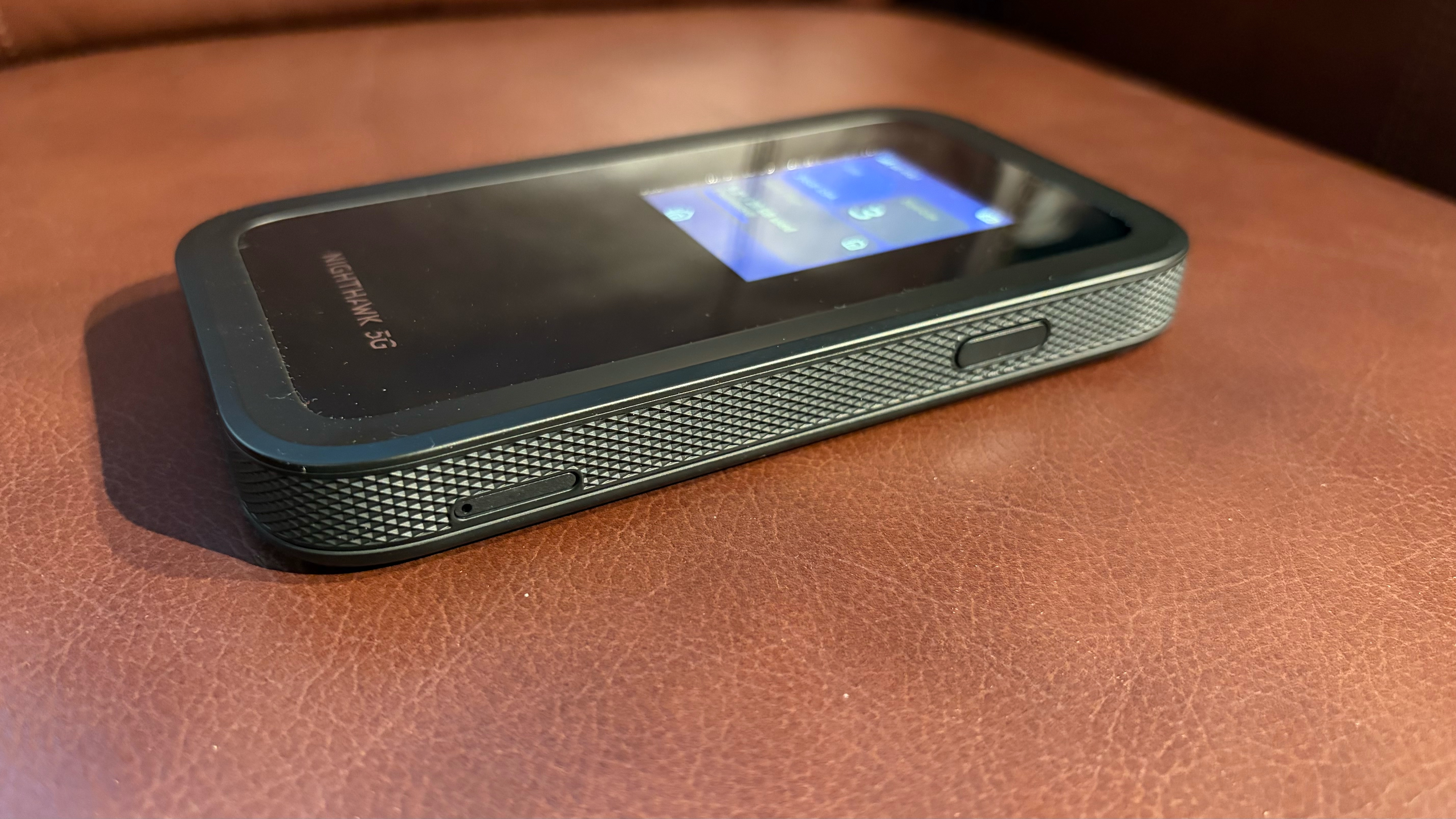 نتغير نايت هوك M7 5G واي فاي 7