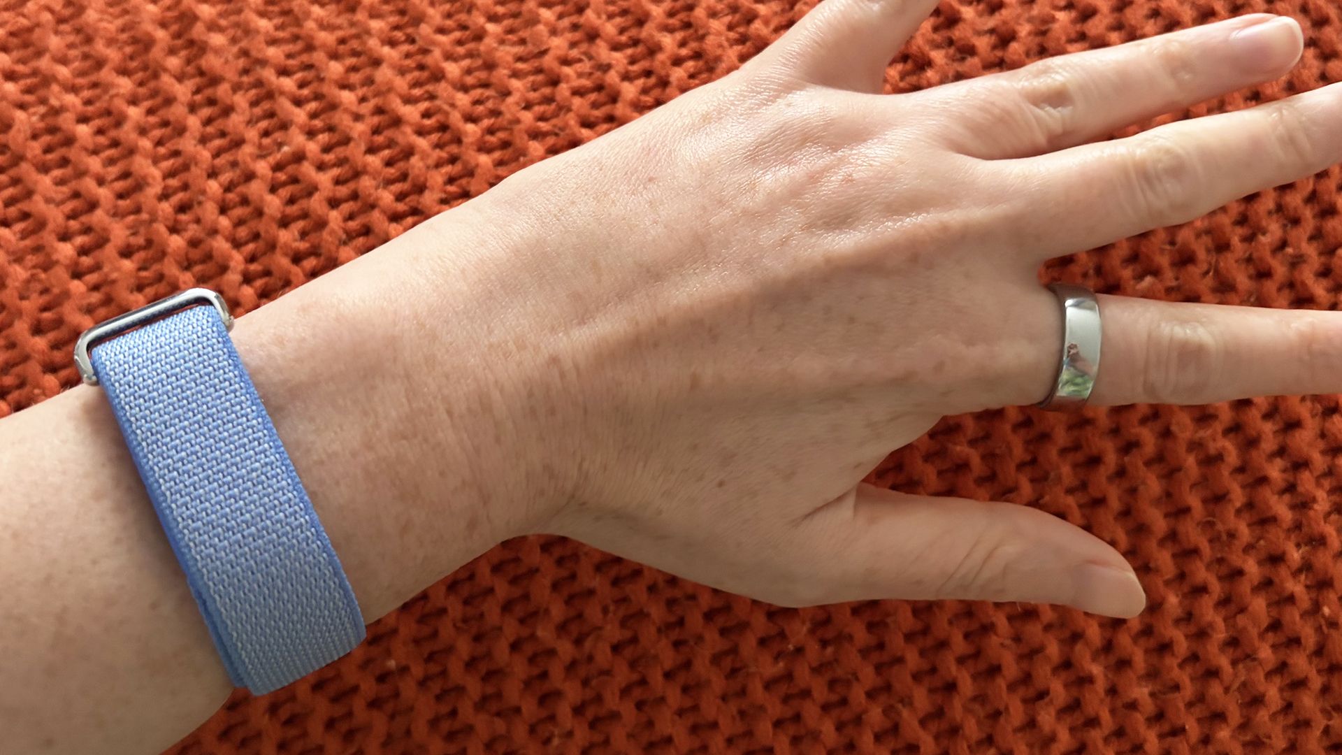 Fitbit Air and Oura Ring 5