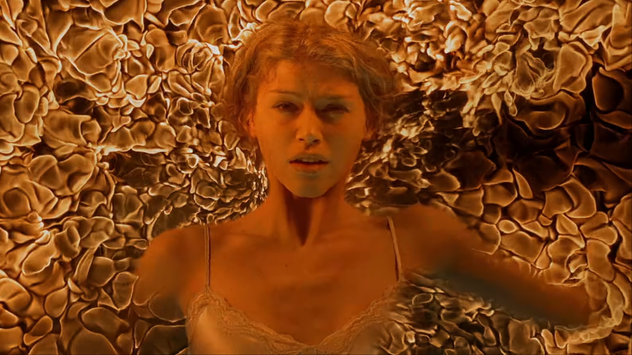 Jess burning to death on the ceiling in Supernatural Season 1x01