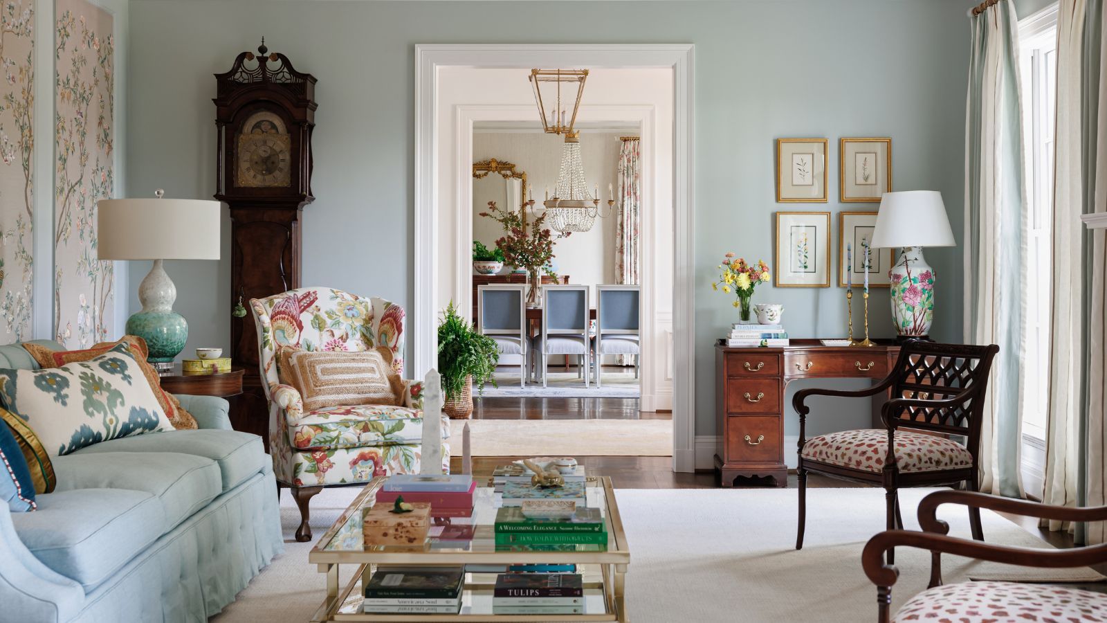 5 Must-Try Living Room Color Trends for 2026: Designers Reveal Their Top Picks